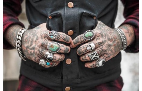 JAK ZAČÍT TETOVAT JAK ZAČÍT TETOVAT