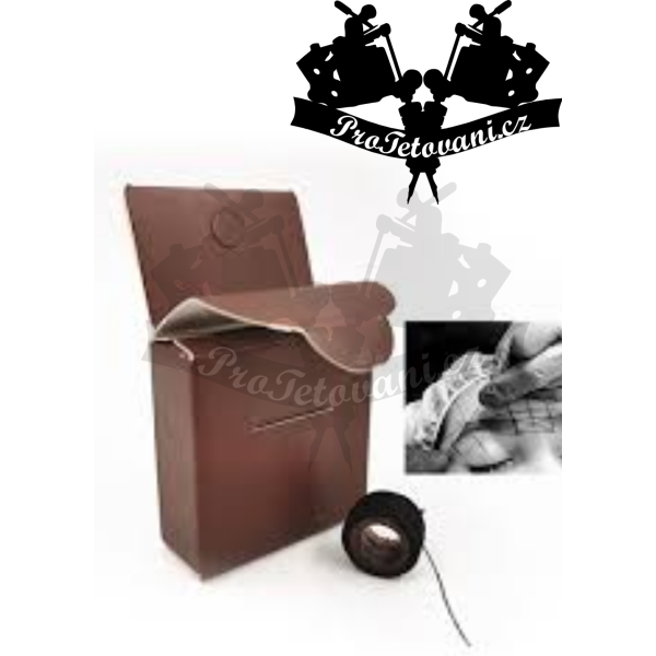 Mapovací barevná nit pro vyznačení symetrie obočí brown