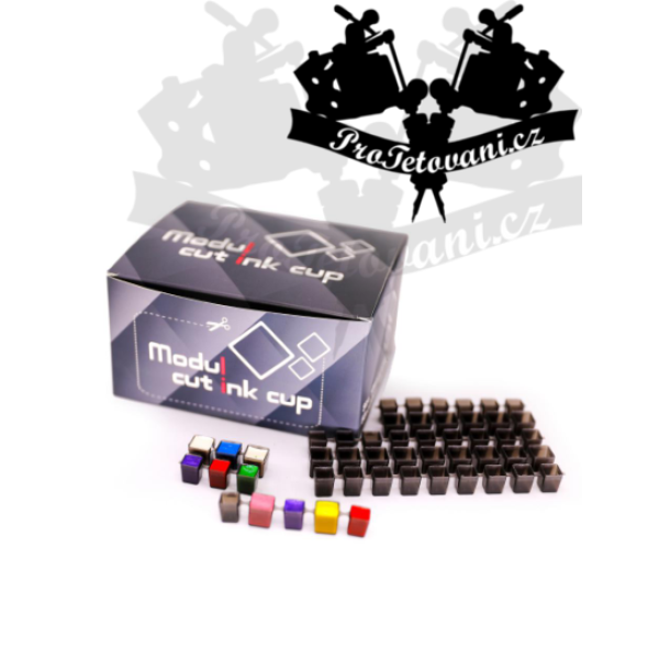 Paletka jednorázových čtvercových kelímku na tetovací inkoust